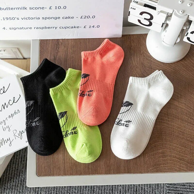 Chaopai-carta minimalista amor Jacquard moda meias, estilo Ins Harajuku, Sports Boat meias, versátil, casual, faculdade, V102