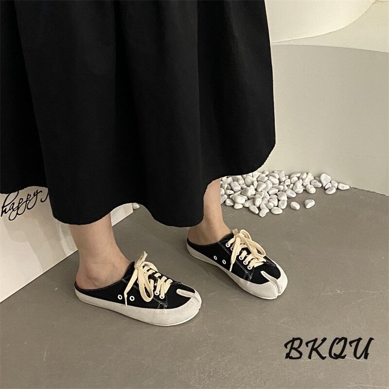 Bkqu Fashion Split Toe Twee Dragen Canvas Schoenen Voor Vrouwen Hoge Kwaliteit Ademend Comfort Varken Voet Os Voet Japans