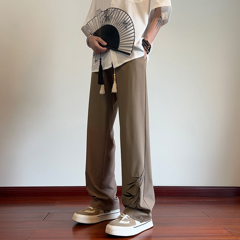 Chinesische Art Sommer Männer elastische Taille Eis Seide Kordel zug Stickerei Mode Einfachheit lose lässige gerade breite Bein Hose