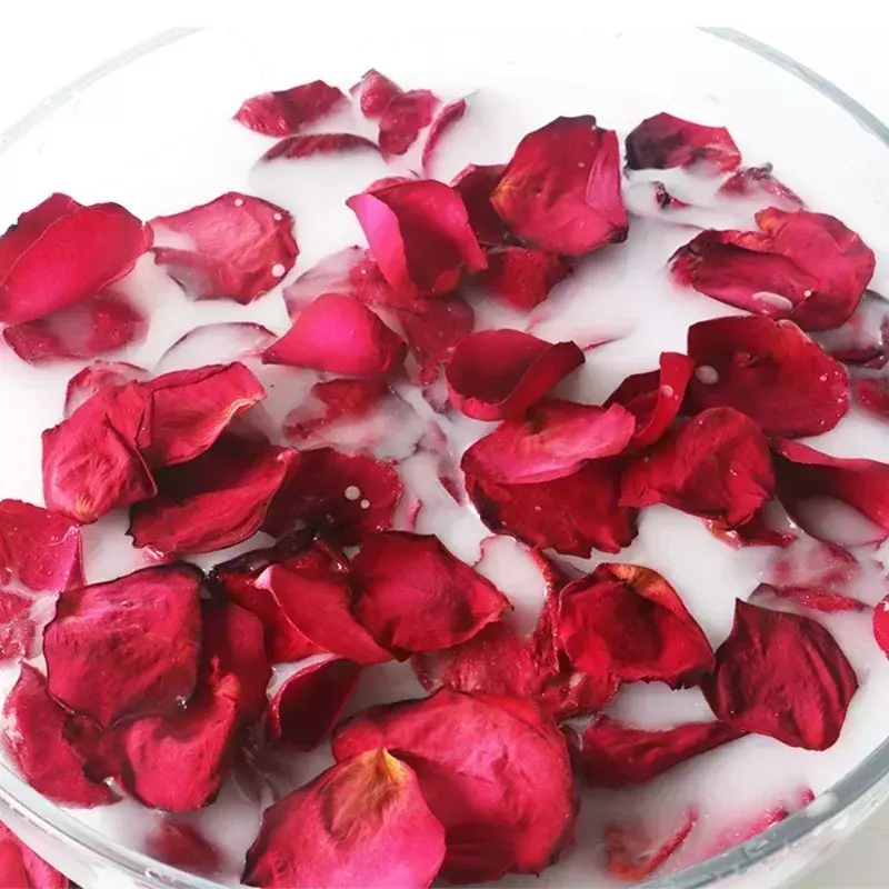 50g dopływu do kąpieli romantycznych naturalnych płatków suszone róże do kąpieli mleczna do kąpieli suszony kwiat płatki Spa wybielające produkty do kąpieli prysznicowych