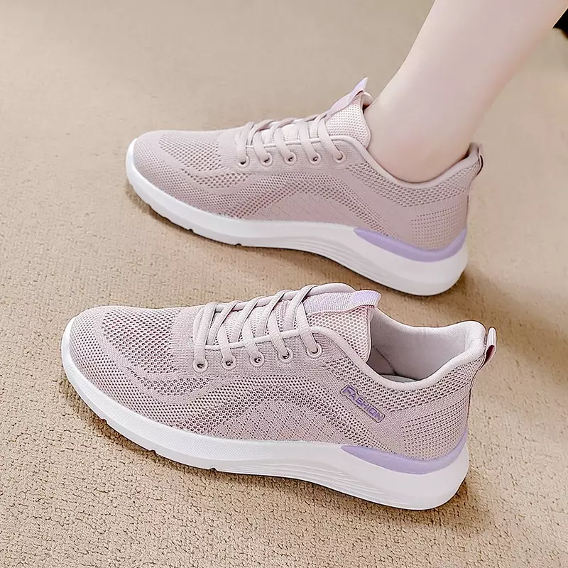 BKQU 2024 new flying woven breathable soft sole running shoes middle-aged mother sports women's shoes light soft casual shoes