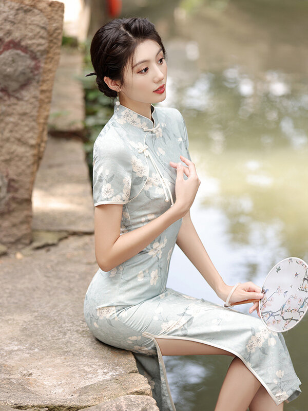 2024 Spring and Autumn New Hualuo Qipao Dress with 3/4 Sleeves Medium Length Improved Side Eight Button Double layered Qipao