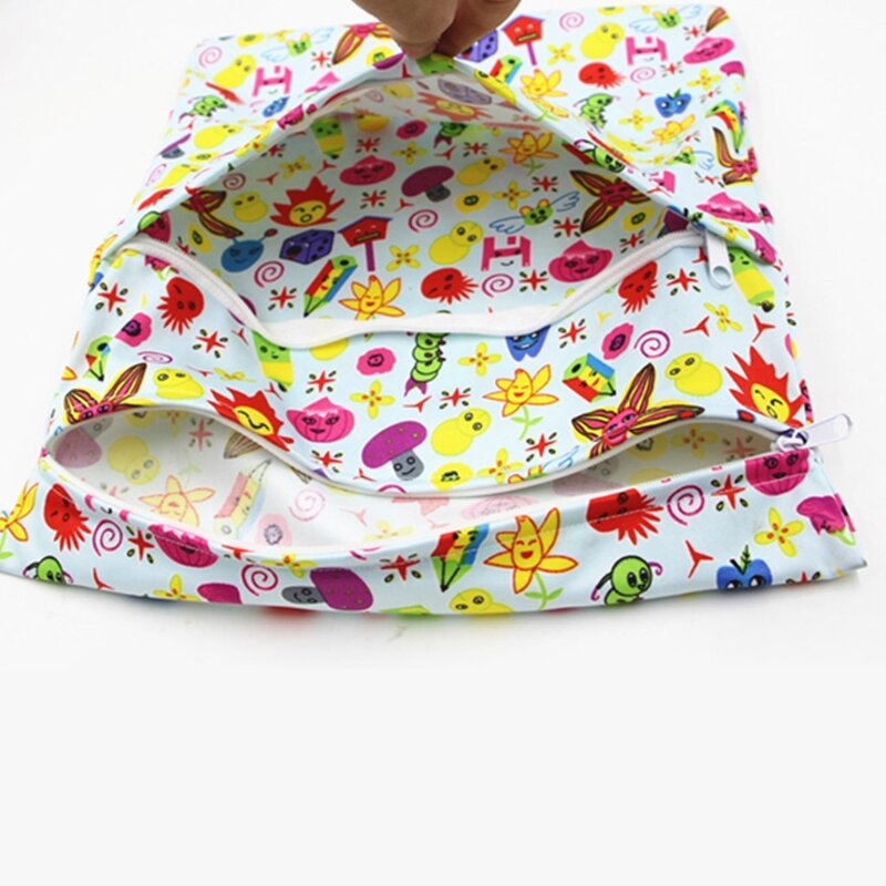 30x36cm 패션 인쇄 아기 기저귀 보관 가방 재사용 가능한 빨 수있는 여행 기저귀 주머니 지퍼가있는 방수 습식 건식 천 주최자