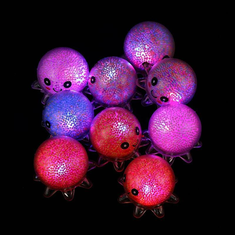 Venting Octopus Decompression Toy TPR Cartoon foam Pinch Leko Light Squeeze Air Balloon Color Random