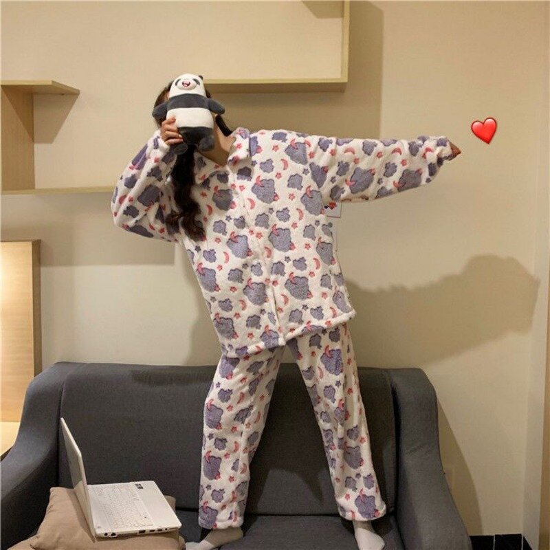 Conjunto de Pijama de terciopelo Coral para mujer, ropa de dormir gruesa con dibujos animados, dulce, mantiene el calor, cómoda para el hogar, encantador y elegante, nuevo, Invierno