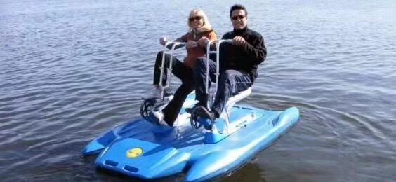 Aqua Water Park Sea Sports Equipment Adult Pedal Boat Water Pedal Bike for Sale