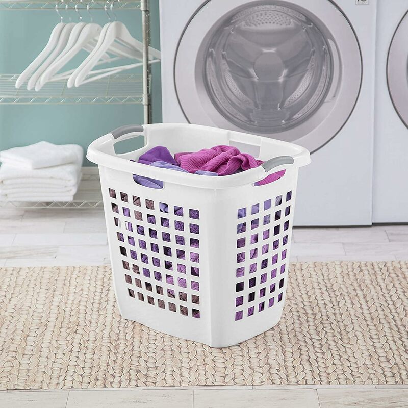 Cesto de roupa suja com alças confortáveis, plástico branco, transporte facilmente roupas entre o quarto e a lavanderia, pacote com 4