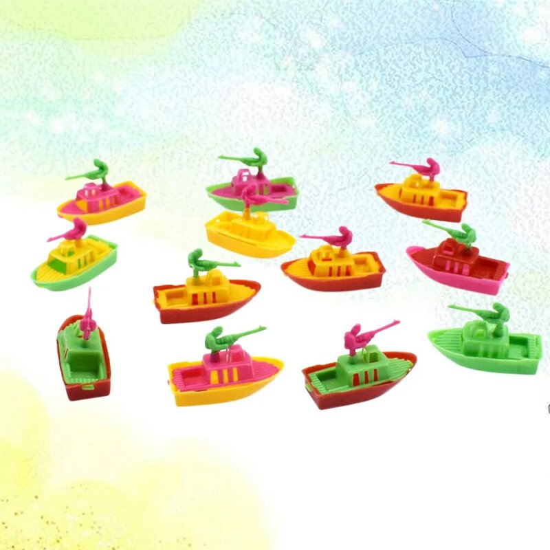 20 stücke mini kunststoff boot modell simulation kampf boot spielzeug für kinder kleinkind (gemischte farbe)