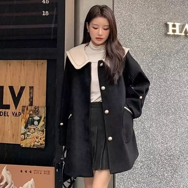 Winter New Women High-Grade Black Woolen Overcoat Female College Style Niche Temperament Loose Outwear Mid-Length Casual Outcoat