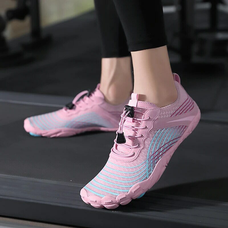 Новинка 2024, модная качественная плавательная обувь, пляжные водные кроссовки для мужчин и женщин, одна и та же Акваобувь
