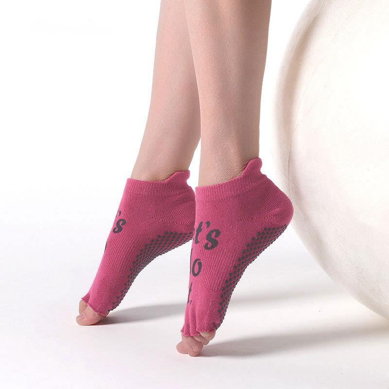 2023 New In Women Yoga Socks Non-Slip Cotton Pilates Ladies Ballet Dance Sports Socks For Yoga Fitness Workout Open-toed Sock