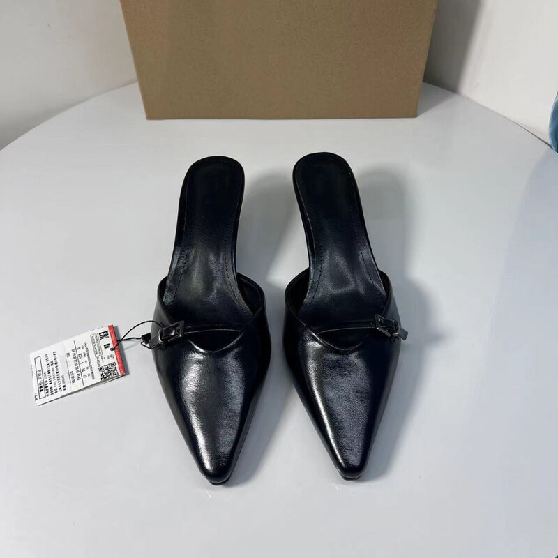 Nowe buty damskie czarny lakier skórzane pantofle z z wycięciem na plecach klamrą na średnim obcasie sandały