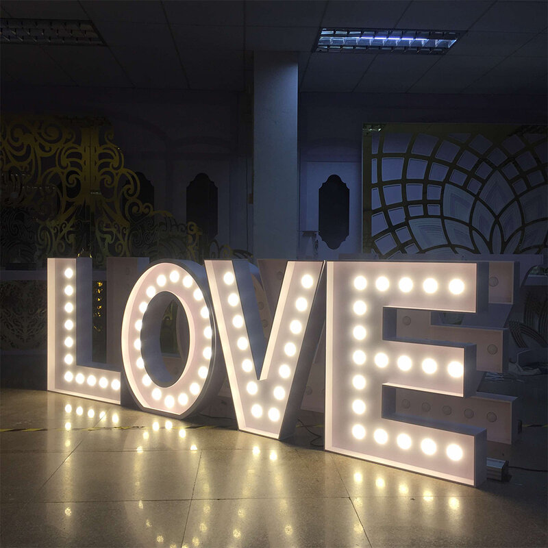 ไฟ LED แบบสั่งทำความรักหมายเลขตัวอักษรของตกแต่งงานแต่งงานพีวีซีสำหรับงาน
