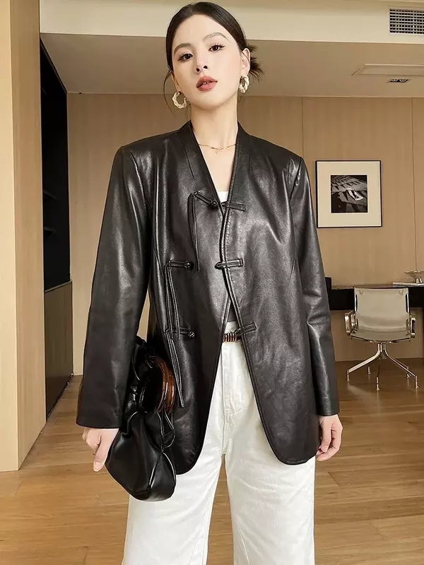 Vintage V-neck Genuine Leather Jacket for Women Autumn 2024 New Simple Single Breasted Slim Real Sheepskin Coat