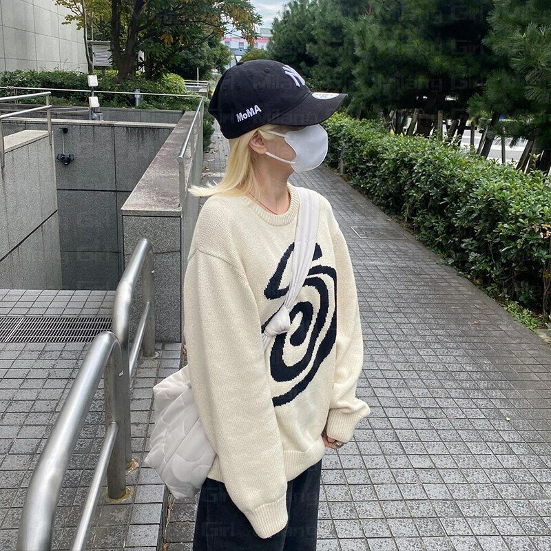 Odzież damska Harajuku dzianinowy typu oversize swetry kreatywne paski Maiden O Neck swetry Unisex Streetwear męskie swetry