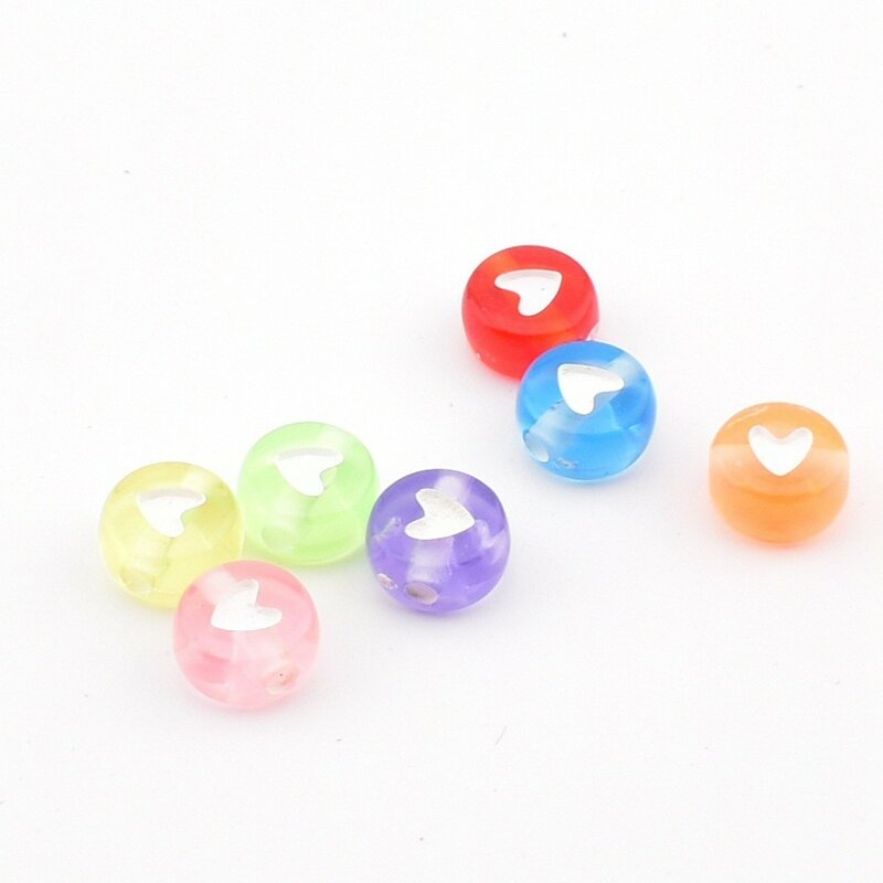 50pcs/lot 7*4*1mm DIY Acrylic letter beads Round transparent colored background white love beads for jewelry making