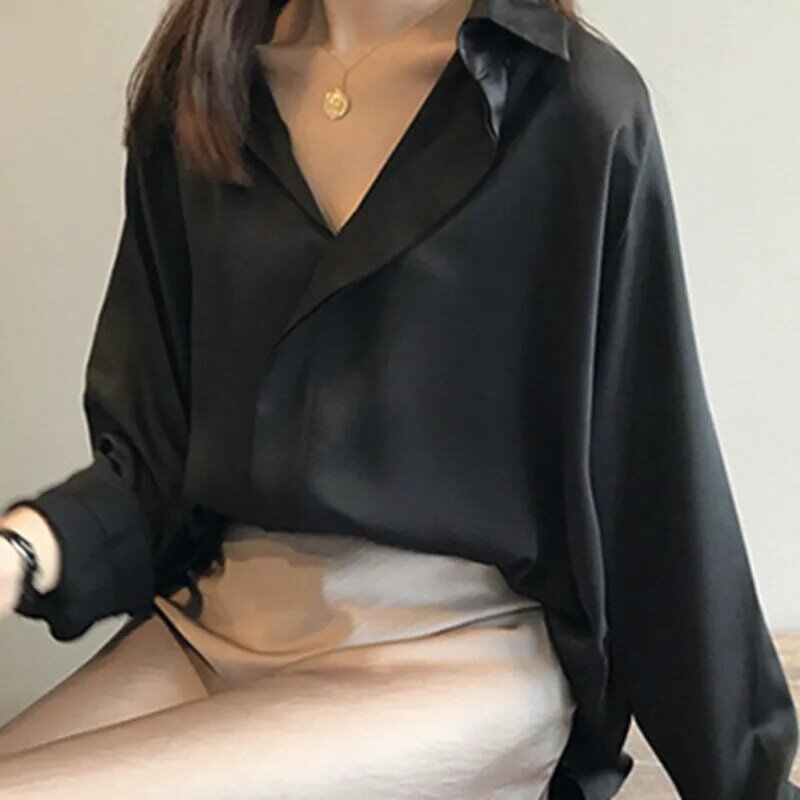 Women's Spring V-Neck Loose Fitting Black Silk Top Korean Casual Solid Color Long Sleeve Lapel Cardigan Office Lady T-Shirt
