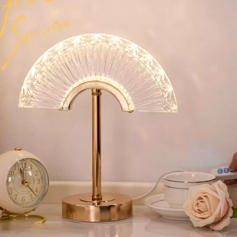 Креативная декоративная настольная лампа, роскошная хрустальная прикроватная лампа для спальни, гостиной, дома, кофейни, гостиницы, атмосферные настольные лампы