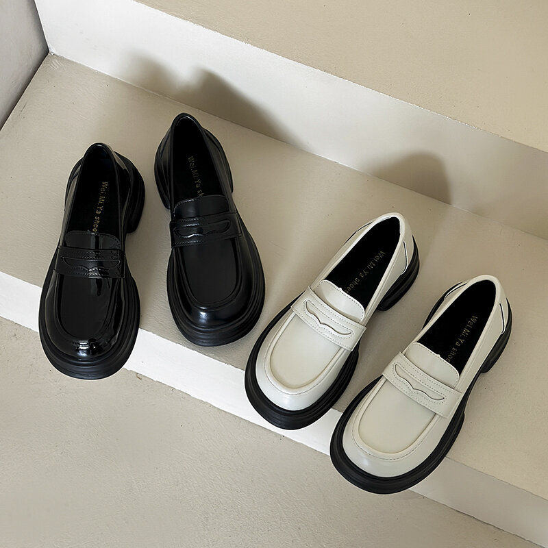 Sepatu loafer Platform wanita, sepatu selop gaya Preppy modis nyaman