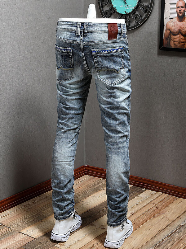 Nowo projektant mody męskie jeansy niebieskie w stylu Retro elastyczne rozciągliwe dopasowanie Fit drukowane porwane jeansy męskie Vintage casualowe spodnie jeansowe Hombre