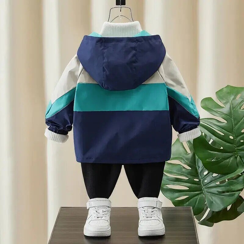 Jaket anak-anak 2023 baru bayi laki-laki mantel bertudung Panel musim semi dan musim gugur mantel atasan Korea kasual jaket