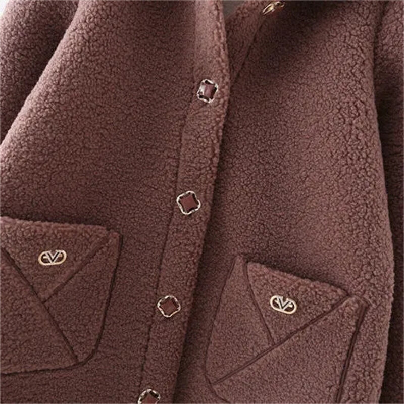 Wysokiej jakości futro z kaszmiru nowej matki odzież zimowa futro damskie w średnim wieku zintegrowane płaszcz z kaszmiru sztuczne futra 5XL