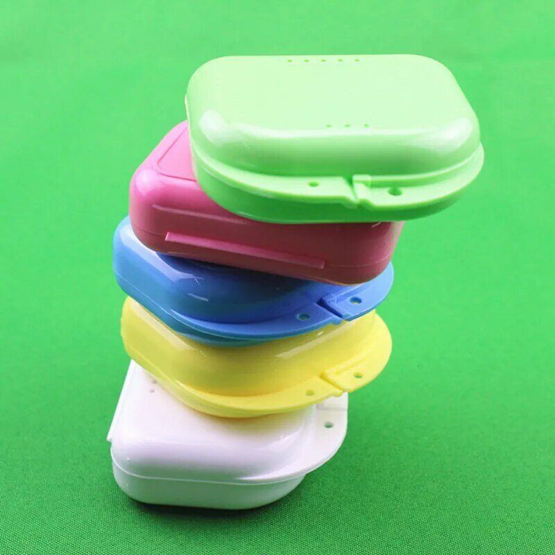 Peralatan Kotak Gigi Palsu Laris Alat Pembersih Gigi Tiruan Mandi Alat Palsu Kebersihan Mulut Wadah Gigi Palsu