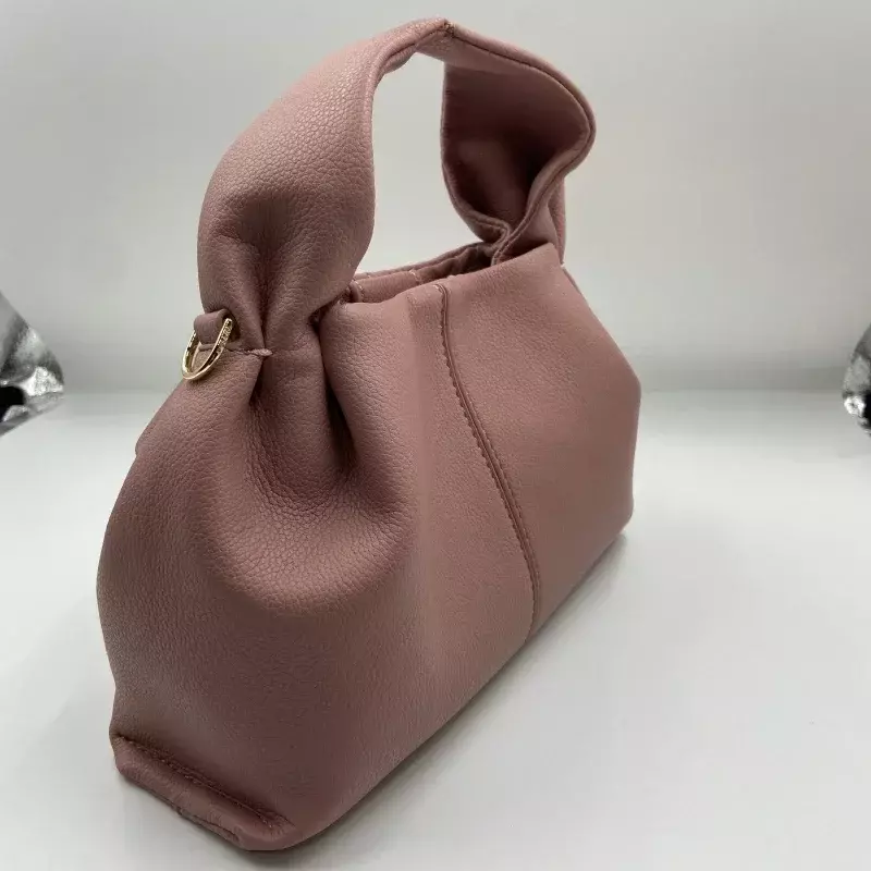 Torby chmurowe dla kobiet z Logo nowa francuska luksusowa marka z prawdziwej skóry bydlęcej prosty torebka na ramię w kształcie kluski