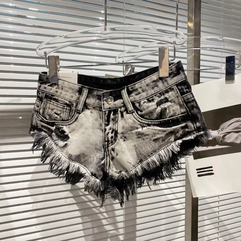 Mode Sexy Hot Short Dames Zomer Nieuwe High Street Gescheurde Kwastje Super Korte Jeans Vrouwen Vintage Burrs Korte Denim Broek