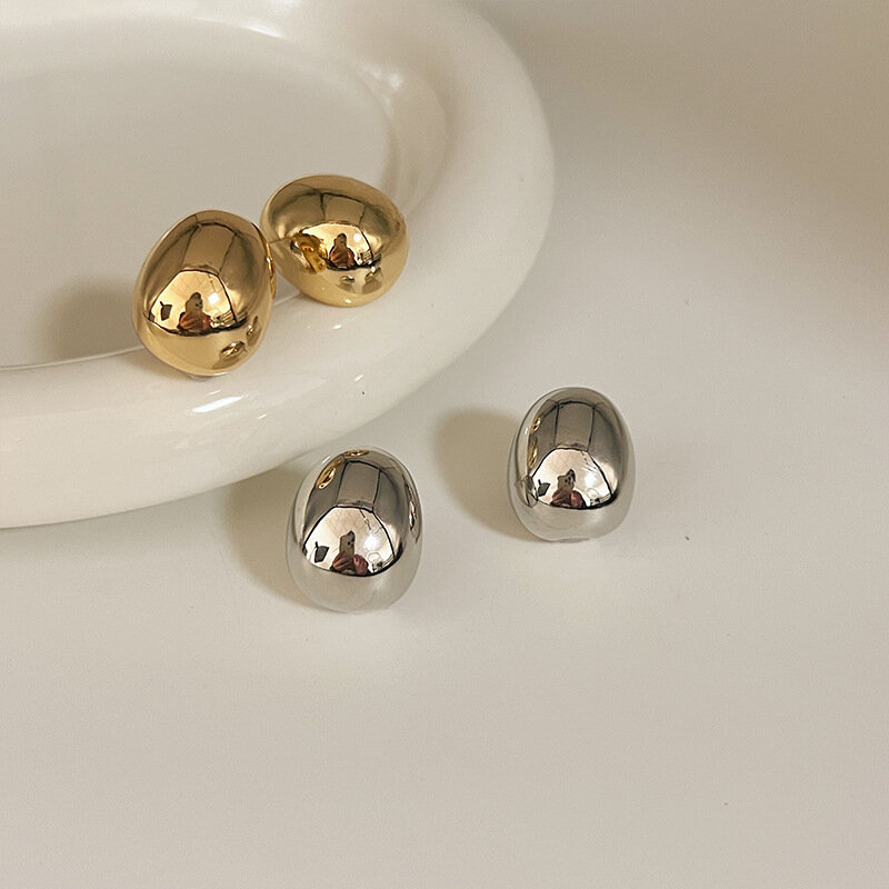 Женские серьги-гвоздики из металлического сплава, серебро пробы