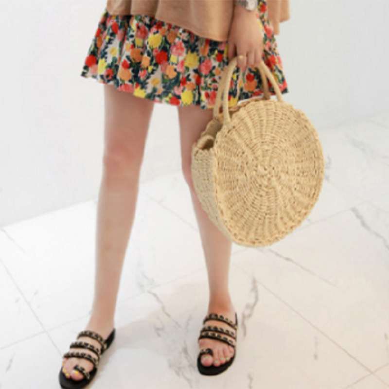 女性のためのボヘミアンスタイルのストローバッグ,女の子のための丸い手織りの夏のビーチバッグ