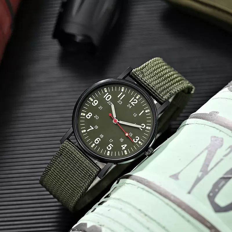 Modne męskie zegarki Luminous pasek nylonowy zegarek wojskowy mężczyźni armia na rękę kwarcowe sportowe zegarki na rękę para wodoodporny Reloj