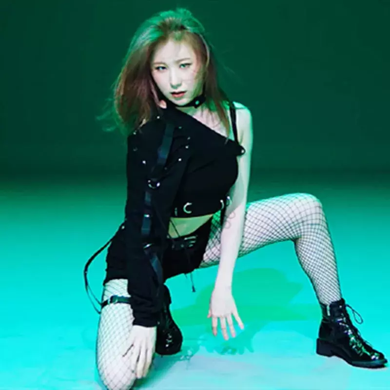 Kostum Jazz grup gadis Korea pakaian pertunjukan panggung seksi wanita pakaian klub malam tiang menari hitam setelan pakaian Rave DWY5403