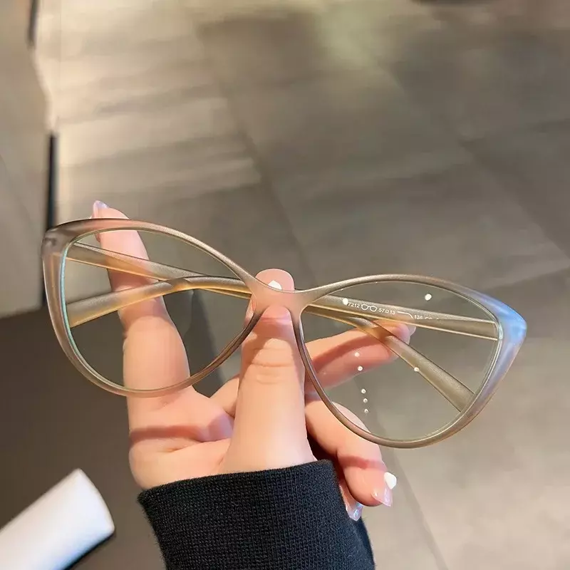 Lunettes de myopie transparentes œil de chat pour femmes, lunettes haute définition, nouvelle mode vintage, grande monture de lunettes