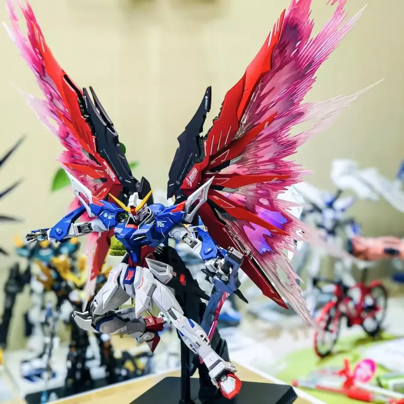 Bandai Anime Gundam Model HG Unicorn Assault Free Destiny Gundam Red Heresy MG Hand-run Taipan Assembled Toy Collection Gift