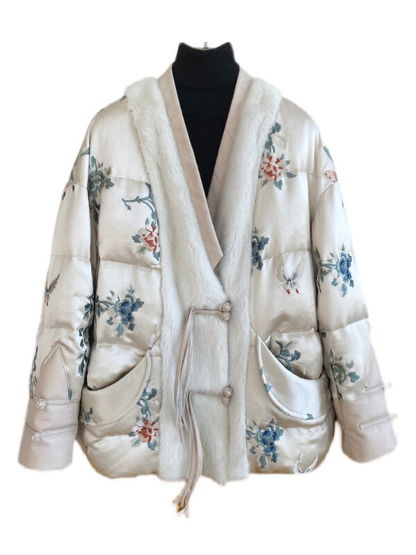 Mantel Bulu Cerpelai Seluruh Bulu Cerpelai Baru Musim Dingin Jaket Bulu Wanita Gaya Bordir Mantel Wanita