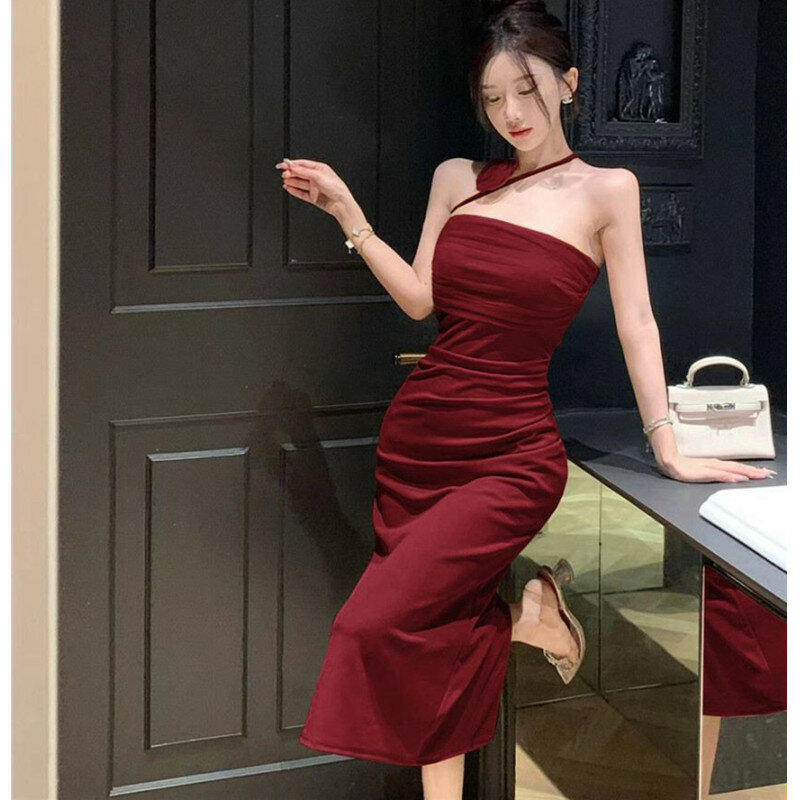 2024 Spring/Summer Mesh Splicing Wrapped Chest Dress New Sexy Hanging Neck Flower Wrapped Hip Women's Long Dress