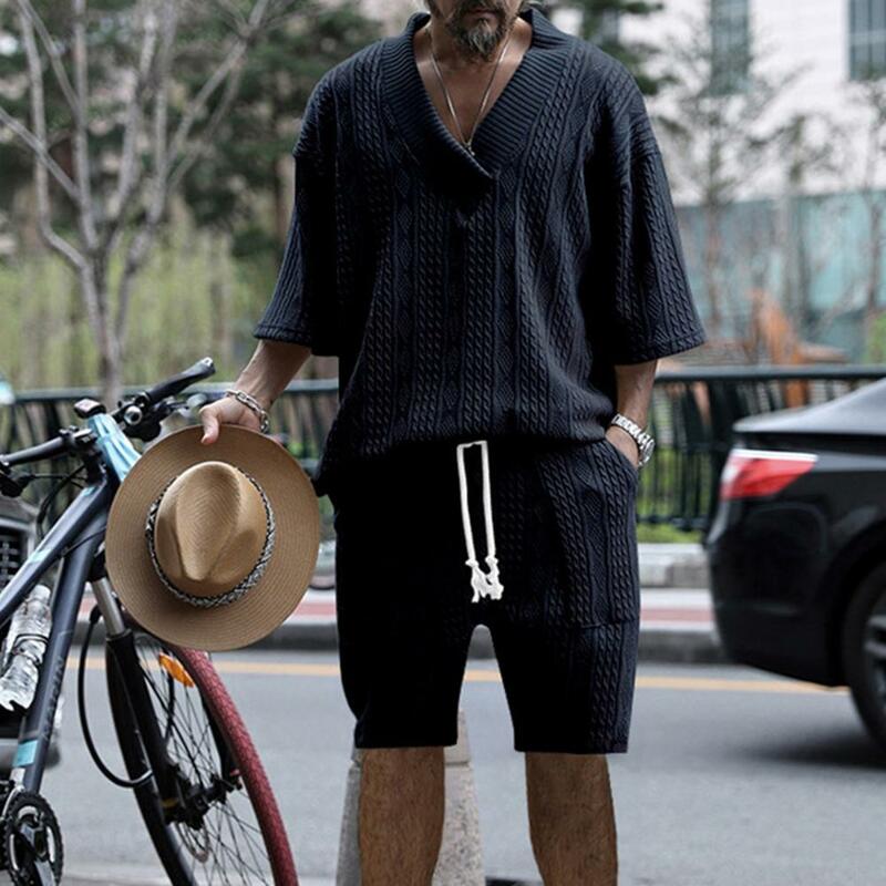 Jogging Suit with Pockets Casual Sports Design Outfit Men's V-neck Short Sleeve T-shirt Drawstring Waist Shorts for Sportswear