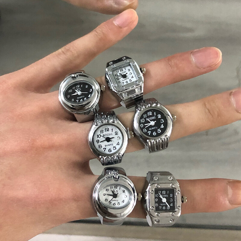 Vintage Punk Finger Watch Mini Elastic Strap Alloy Watches Couple Rings Jewelry Clock Retro Roman Quartz Watch Rings Women Men