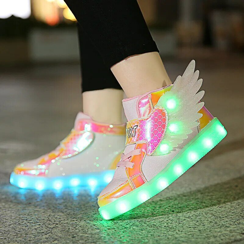 Calçados Casuais para crianças Novas Pequenas e Médias Crianças LED Carregamento Luminosos Sapatos para Crianças Sapatos USB Luz Colorida Sapatos