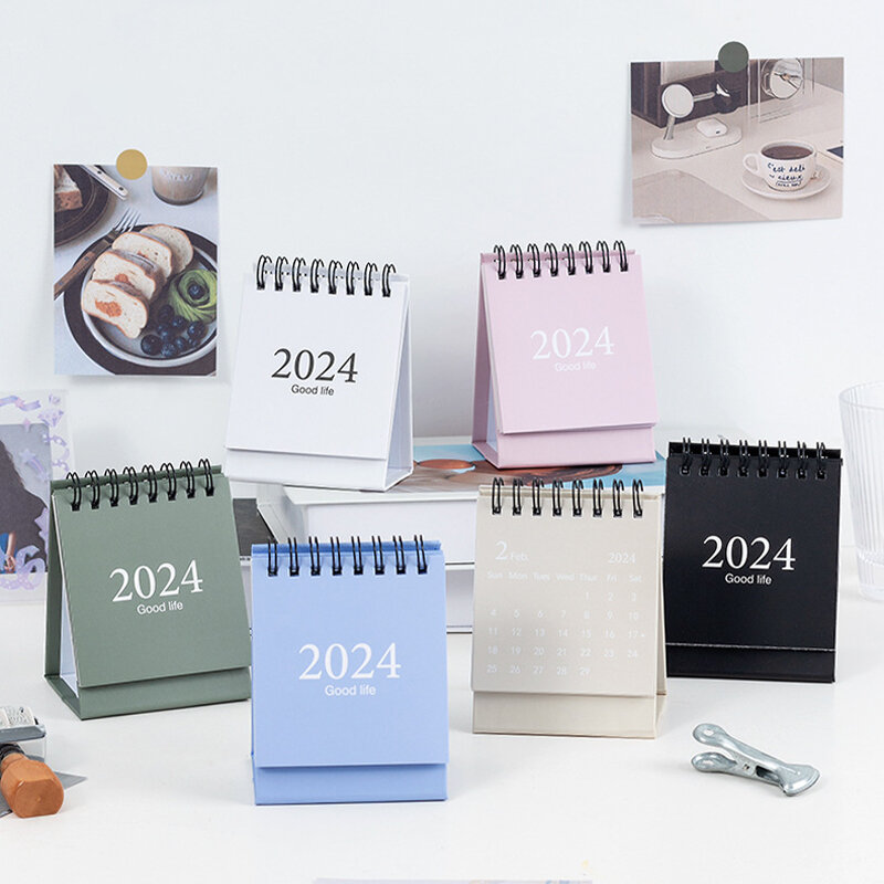 Mini Calendario de escritorio Kawaii 2024, decoración creativa de escritorio, planificador diario, Agenda anual, regalo de oficina, 1 unidad
