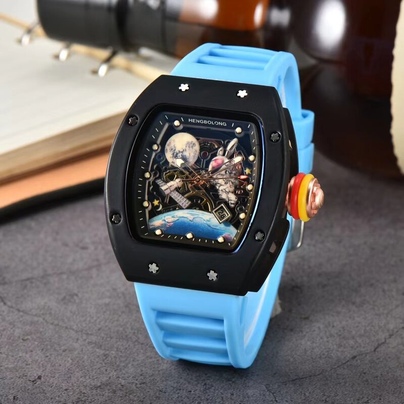 นาฬิกาส่วนตัวสำหรับผู้ชายหน้าปัดนาฬิกาสไตล์อวกาศที่มีดีไซน์กลวงและดีไซน์ทันสมัย