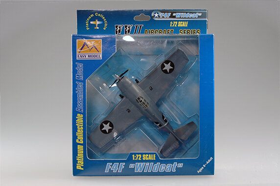 مجموعة موديلات بلاستيكية ثابتة مجمعة ، عسكرية تامة الصنع ، نموذج easydcat ، مقاتل Wildcat F4F USMC ، هدية سرب