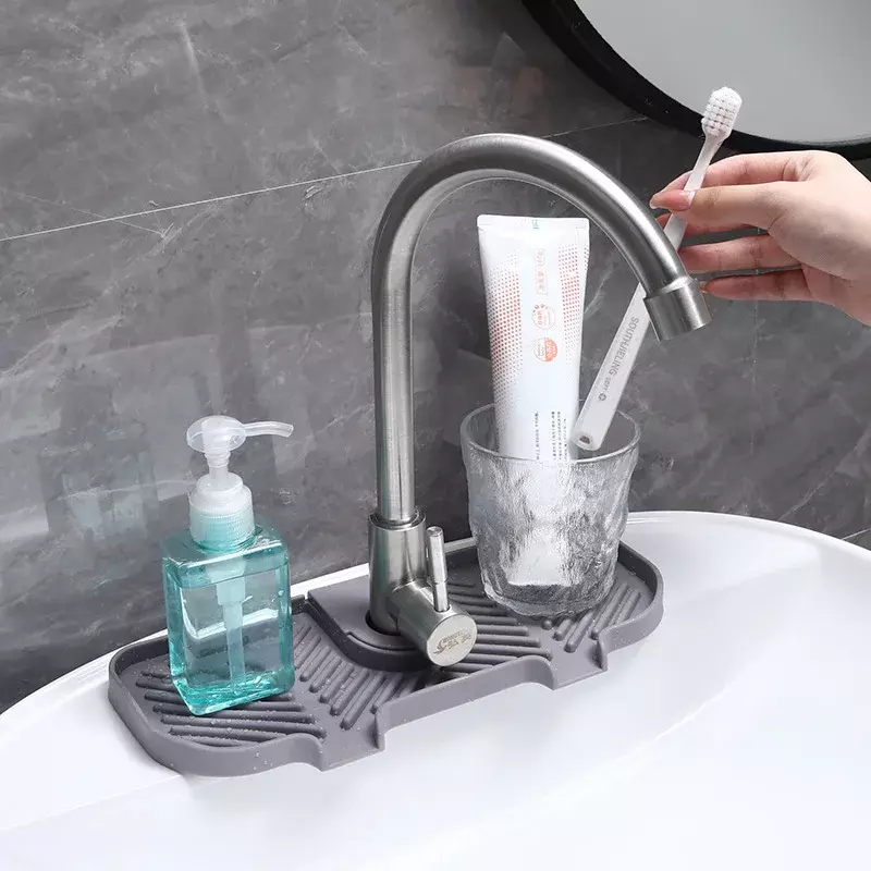 Silicone Drain Pad Soap Box Cremalheira de drenagem Escova de limpeza Armazenamento Suporte de esponja de cozinha Acessórios torneira do banheiro