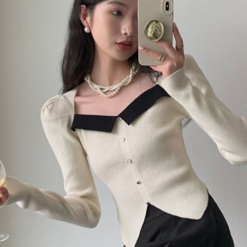 Pullover gaya Korea untuk wanita, lengan panjang musim semi musim gugur atasan Fashion ramping hangat lembut desain asimetris baru yang trendi untuk perempuan