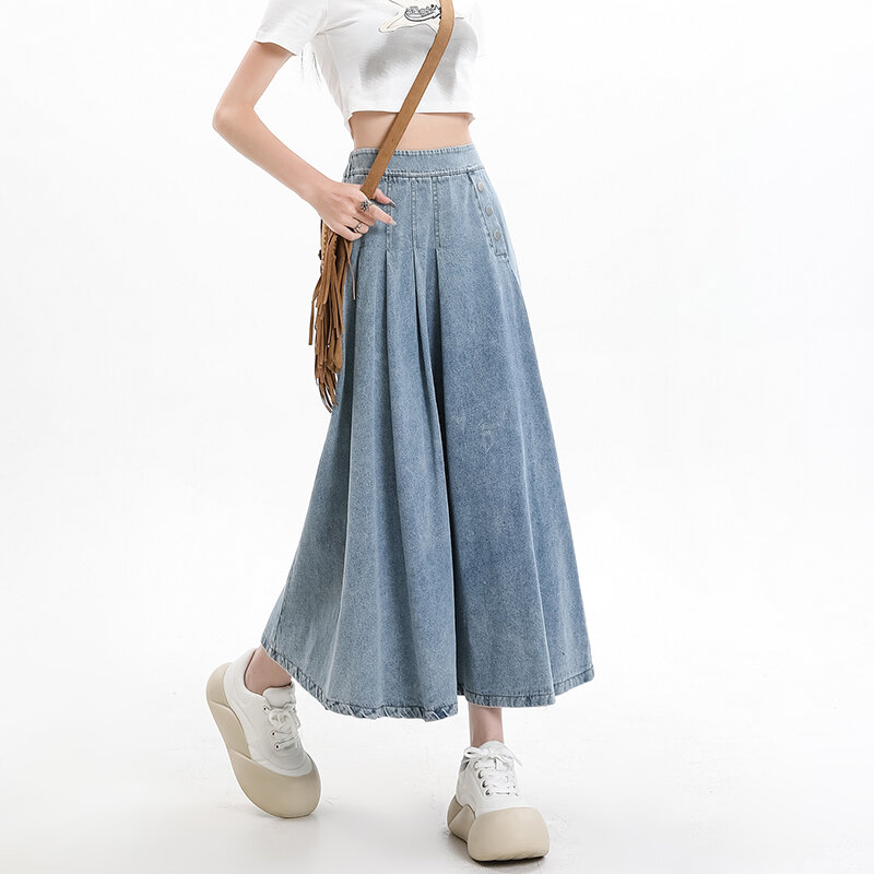 Retro Light Blue Pleated Denim Skirt for Women's 2024 New Design Sense Button Elastic High Waist A-line Mid-length Half Skirts