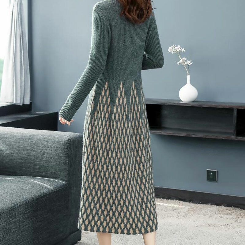 라운드 넥 중간 길이 마름모꼴 니트 드레스, 새로운 긴 소매 스플라이스 스웨터 허리 컬렉션 캐주얼 패션 가을 겨울