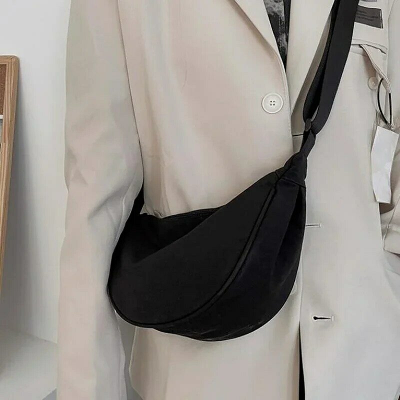 Bolsa mensageiro de nylon feminina, bolsa de ombro pequena, bolsa de lona das axilas, simples e leve, nova e moderna, 2023