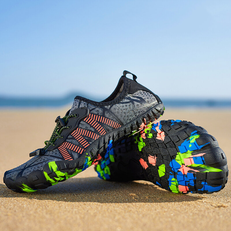 Scarpe da spiaggia Unisex estive a piedi nudi all'aperto ad asciugatura rapida traspiranti antiscivolo resistenti all'usura scarpe Barefot estive Size35-46