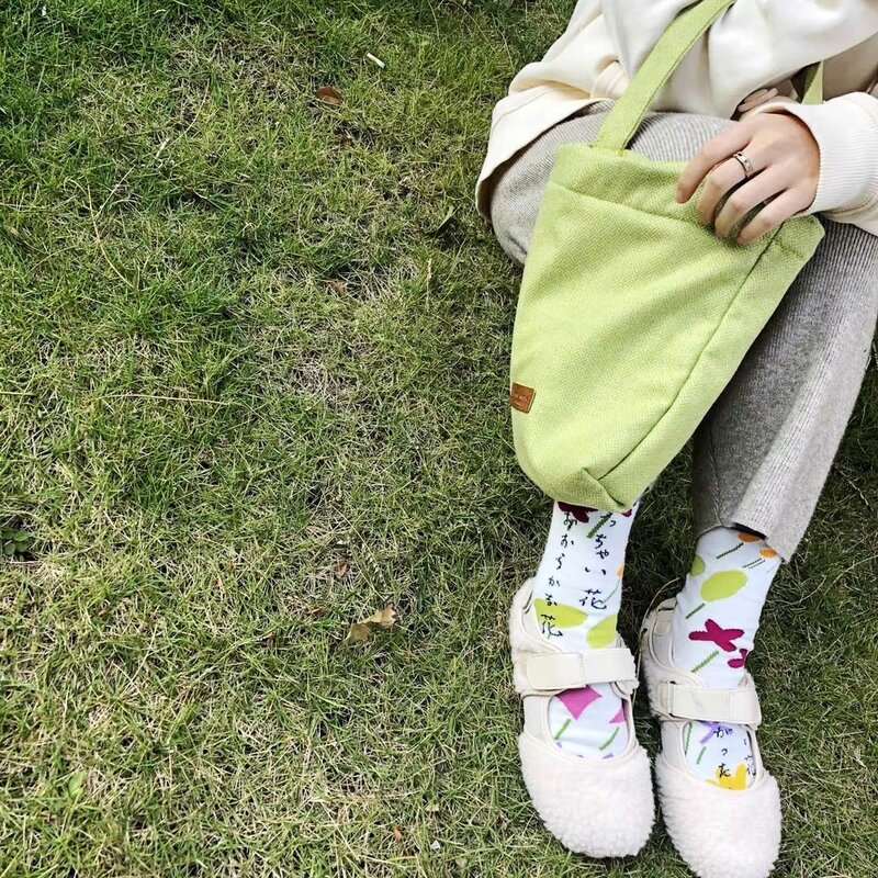 Coloridos calcetines de algodón peinado con dibujos animados para mujer, medias de dos dedos, uvas, olas, carpa, Harajuku japonés, sandalias bonitas divertidas, calcetines Tabi, Sokken